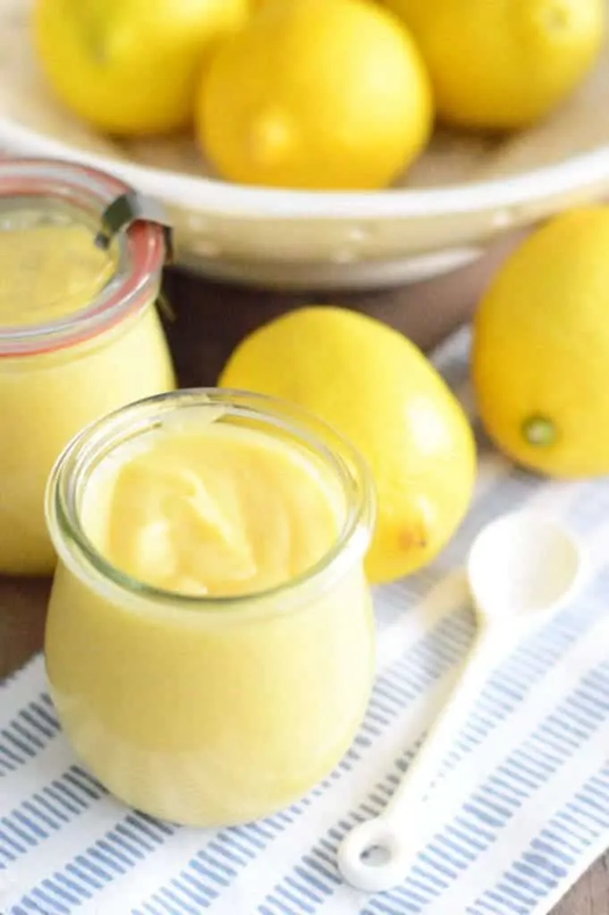 Paleo Lemon Curd from What The Fork Food Blog | whattheforkfoodblog.com