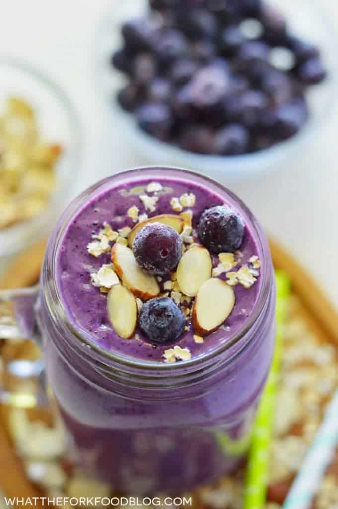 Blueberry Almond Oatmeal Smoothies (gluten free, dairy free, high protein) from What The Fork Food Blog | whattheforkfoodblog.com | Sponsored by Dream
