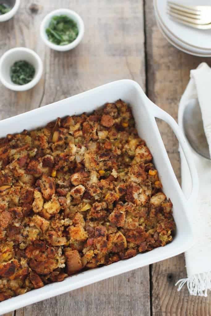 Gluten Free Cornbread Stuffing recipe plus your ultimate guide to a gluten free Thanksgiving on What The Fork | @whattheforkblog | whattheforkfoodblog.com 