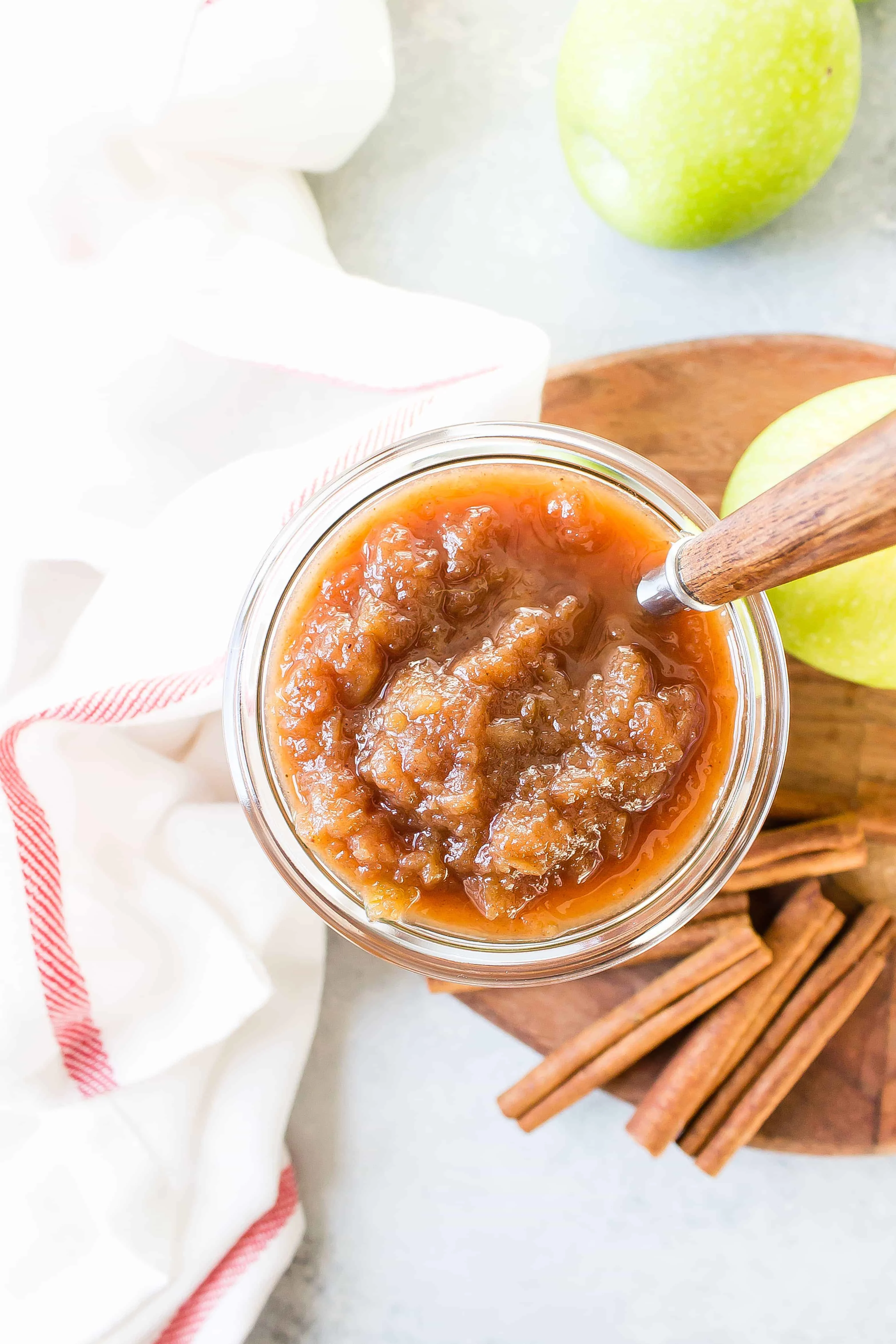 The Best Slow Cooker Cinnamon Applesauce from What The Fork Food Blog | @whattheforkblog | whattheforkfoodblog.com | homemade applesauce | crock pot applesauce | how to make applesauce in a slow cooker | how to make applesauce in a crock pot | how to make applesauce | applesauce with cinnamon | applesauce recipe | recipe for applesauce | easy applesauce recipe