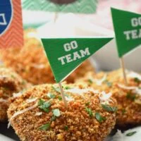 Gluten Free Fried Ravioli from @whattheforkblog | whattheforkfoodblog.com | game day snacks | appetizers