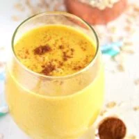 Pumpkin Pie Oatmeal Smoothie (gluten free, dairy free, naturally sweetened) from What The Fork Food Blog | @WhatTheForkBlog | whattheforkfoodblog.com