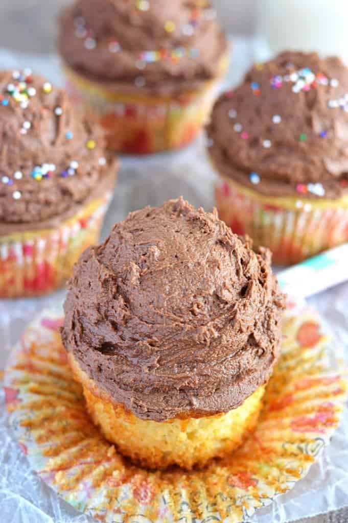 Vegan Chocolate Frosting recipe from What The Fork Food Blog (vegan, dairy free, gluten free) | whattheforkfoodblog.com
