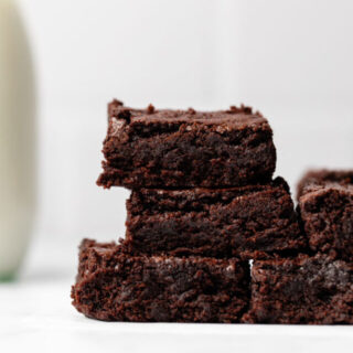 cropped-Fudgy-Gluten-Free-Brownies-updated-3-web.jpg