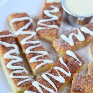 Gluten Free Cinnamon Sticks with cream cheese dipping sauce (dairy free). Recipe from @whattheforkblog | whattheforkfoodblog.com