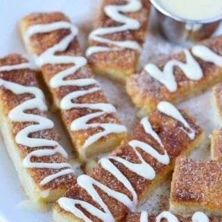 Gluten Free Cinnamon Sticks with cream cheese dipping sauce (dairy free). Recipe from @whattheforkblog | whattheforkfoodblog.com