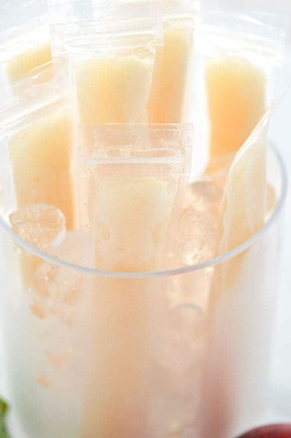 Try This Recipe for Frozen Prosecco Ice Cubes - MomTrends