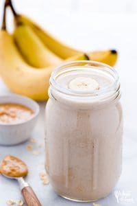These healthy gluten free peanut butter banana oatmeal smoothies are a hearty and filling breakfast. They’re perfect for busy mornings and can be prepped ahead of time. They’re easily made dairy free and vegan too! Easy smoothie recipe from @whattheforkblog | whattheforkfoodblog.com | #healthy #smoothies #breakfast #recipe #easyrecipes #oatmeal #oatmealsmoothies