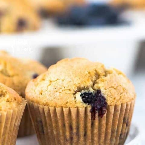 This is a really easy recipe for gluten free blueberry muffins. They’re so tender and full of cinnamon flavor - they’ll quickly become a go-to breakfast recipe! They freeze well too so go ahead and make a double batch! They’re great for busy mornings. From @whattheforkfblog | whattheforkfoodblog.com | gluten free breakfast recipes | gluten free muffin recipes | homemade muffins | #glutenfree #dairyfree #muffins #breakfast #easyrecipes