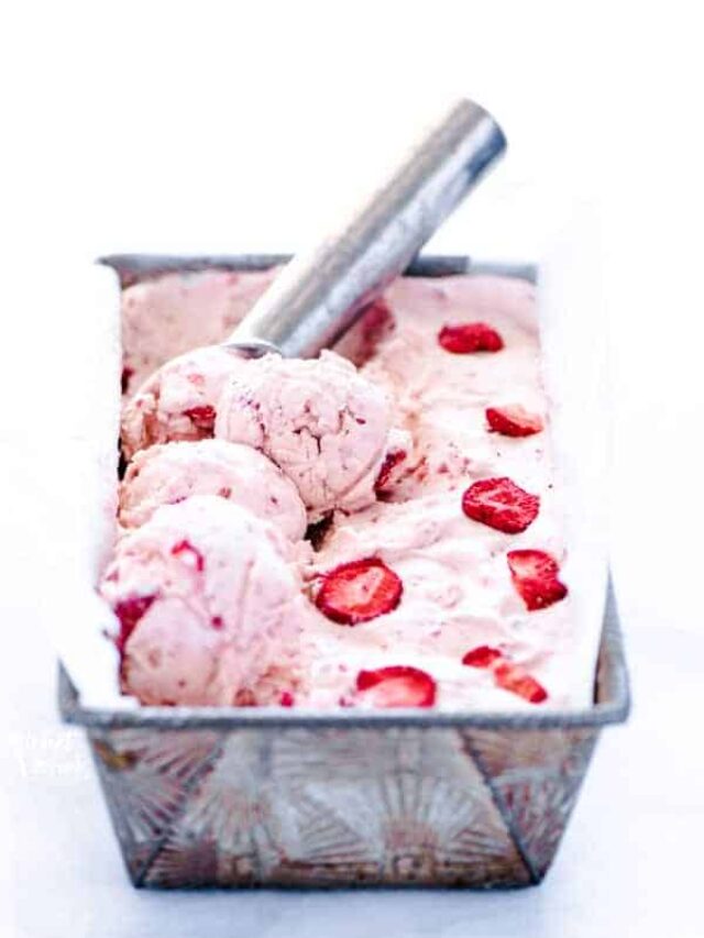 No-Churn Strawberry Ice Cream Recipe