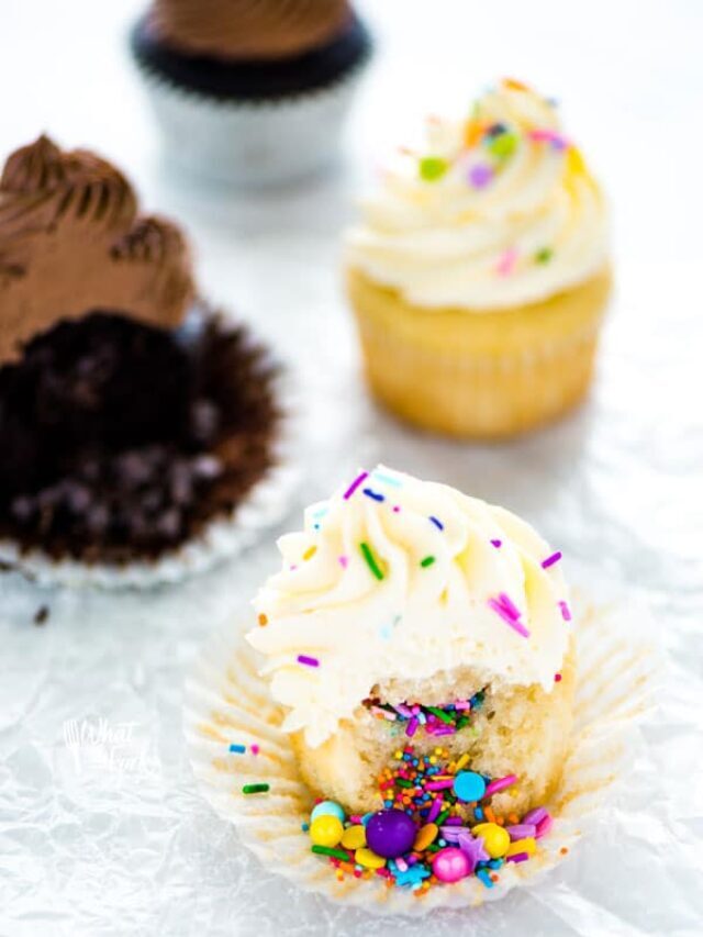 How to Make Piñata Cupcakes (Two Ways) Story