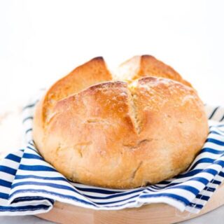 cropped-4-Ingredient-Gluten-Free-Sourdough-Bread-Recipe-3-web.jpg