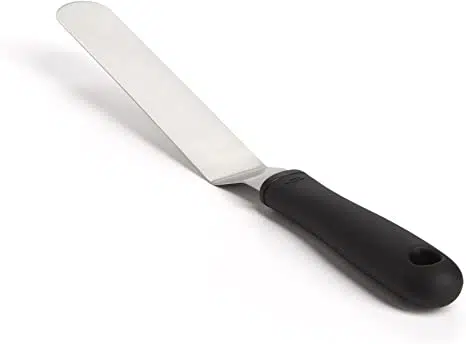 OXO Good Grips Offset Icing Spatula, Large