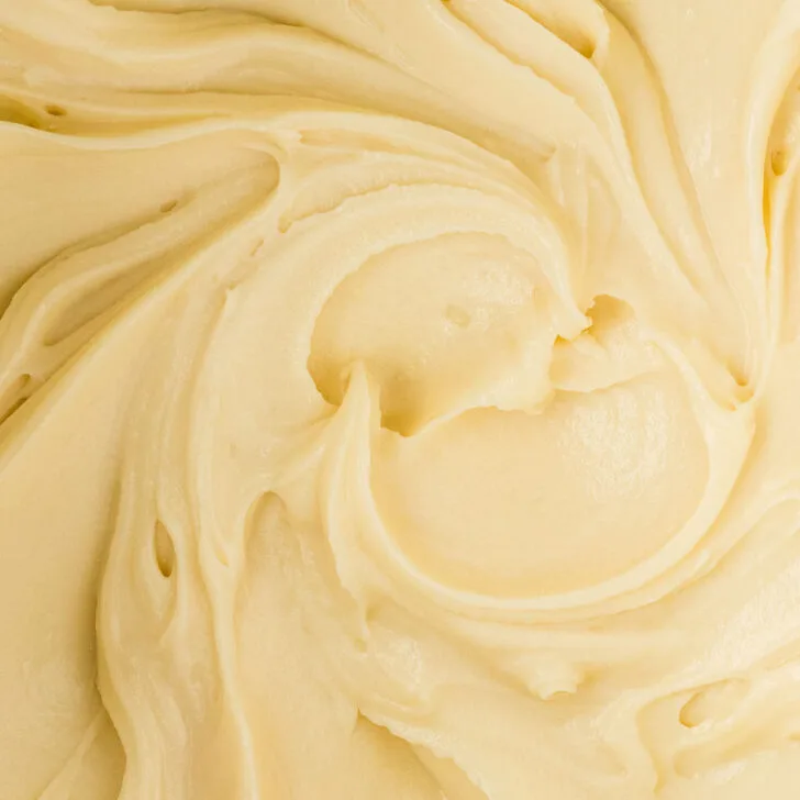 close up of a finished maple cream cheese frosting recipe